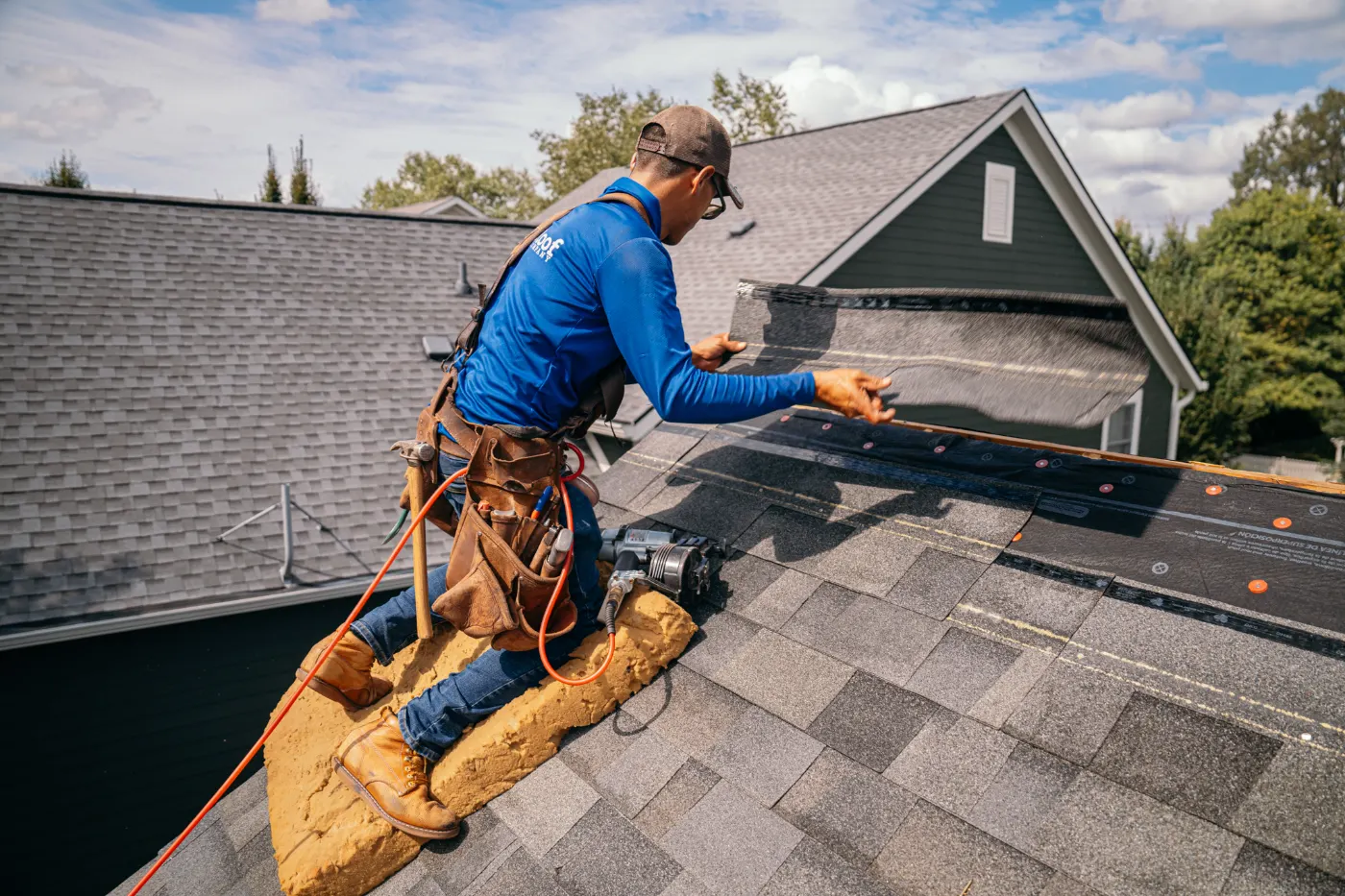 Manufacturer-certified shingle installation in Cheswick Place